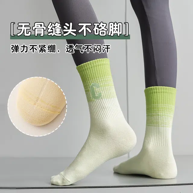 水中花 袜子青少年纯棉刺绣潮袜学生运动防臭吸汗加厚棉袜配鲨鱼裤时尚百搭秋冬高筒袜 女款