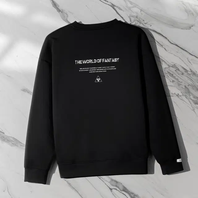 adidas LABEL VLogo