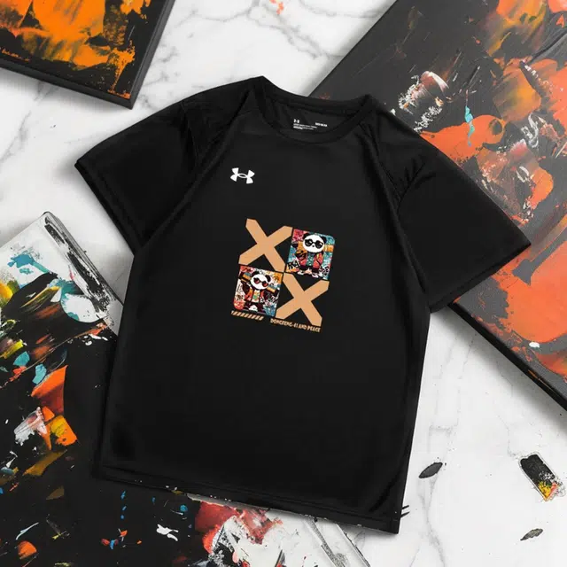 Under Armour K T
