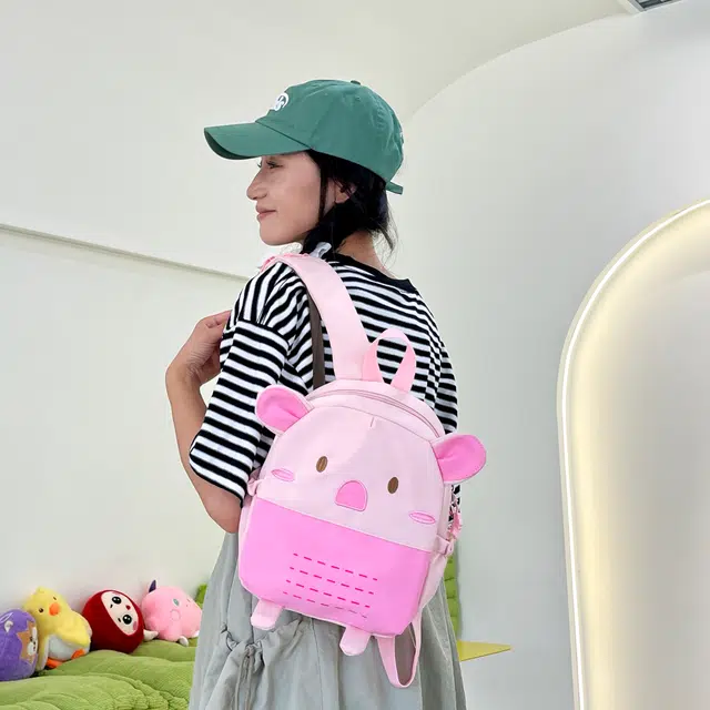 天才小熊 小学生书包小众女生高中初中生背包 简约森系 经典时尚设计 高级感 休闲拉链开合 尼龙布 双肩包 常规 粉红色