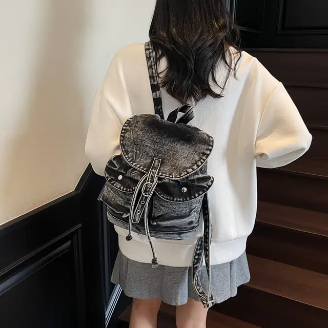 天才小熊 初中生书包女 大容量高中生减负 学生背包高颜值  经典时尚小众设计 高级感 牛仔布 双肩包 常规 黑色