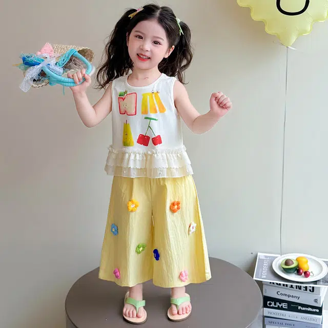 天才小熊休闲运动套装 女童夏季大童潮牌小孩衣服 小女孩水果印花 短袖洋气时髦 漂亮 甜美