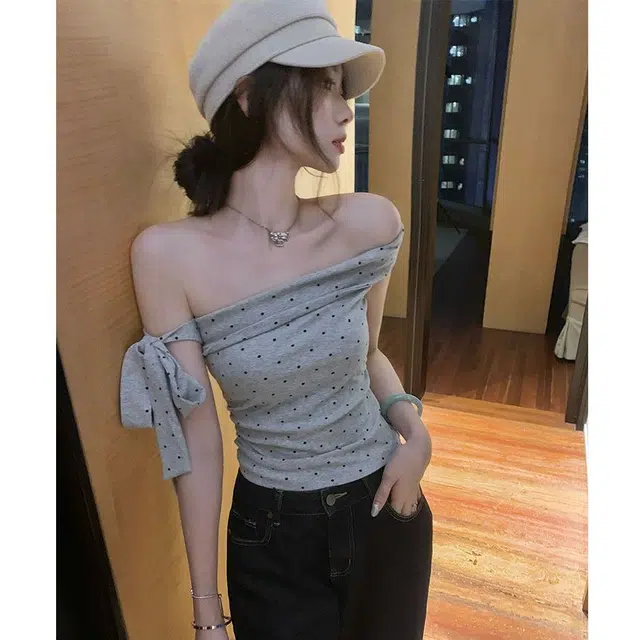 天才小熊 潮流法式波点绑带显瘦一字领露肩辣妹上衣抹胸 女款