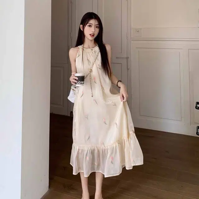 天才小熊 法式甜美碎花裙女夏季温柔风设计感挂脖露肩仙女裙子 无袖连衣裙 女款