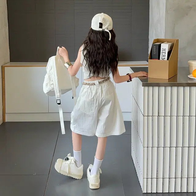 天才小熊休闲运动套装 女童夏季印花背心中裤大童潮牌小孩衣服 小女孩短袖洋气时髦 漂亮 甜美