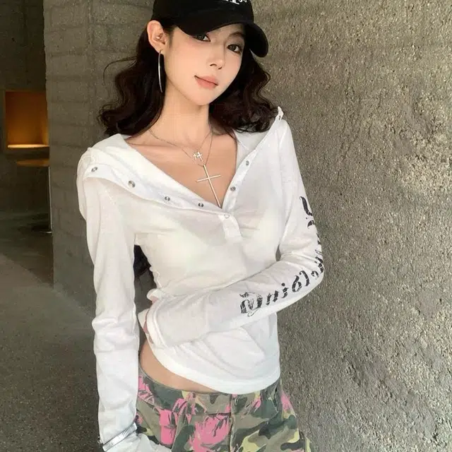 FTXW T