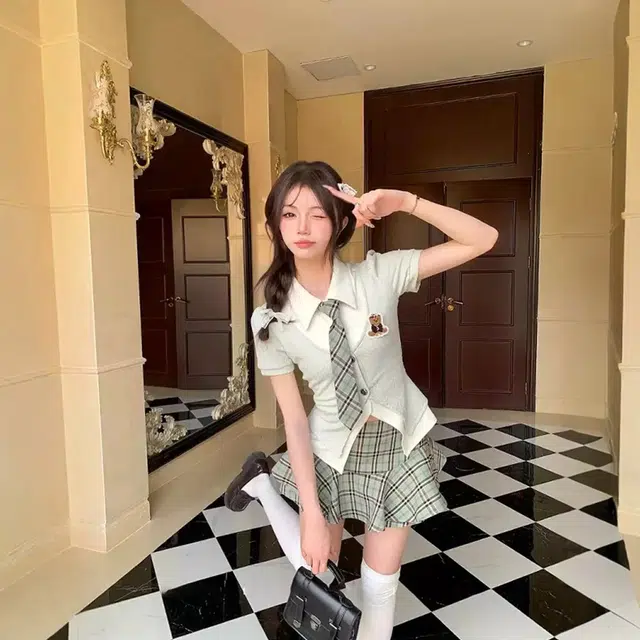 FTXW poloA