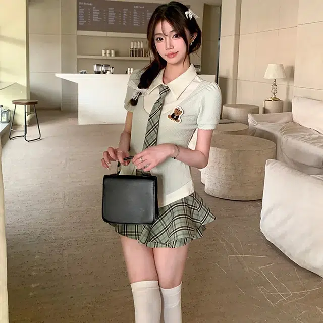 FTXW poloA