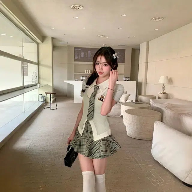 FTXW poloA
