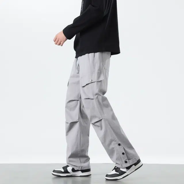假日伯爵 美式复古纯色时尚百搭基础款宽松直筒棉弹舒适亲肤柔软多口袋工装透气潮流简约系带褶皱设计男士长裤休闲裤 男款