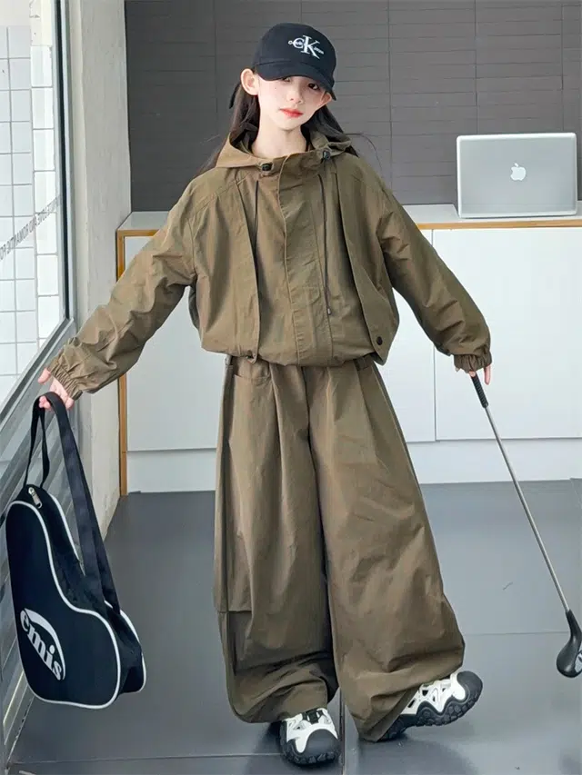 俞兆林休闲运动套装 女童秋季中大童时尚洋气韩系潮冲锋衣外套裤