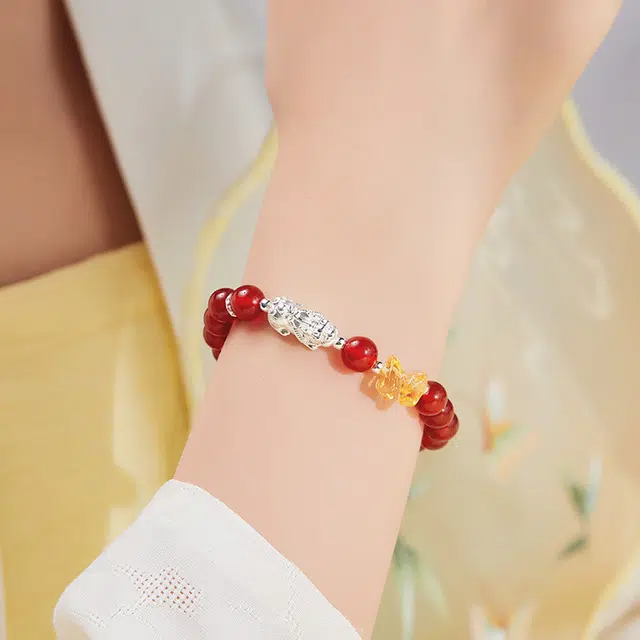 【鸿运当头 招财进宝】 优奕芳 鸿运当头 招财进宝 貔貅吞金兽 招财纳福 优雅大气 玛瑙 手串 男女同款情侣款