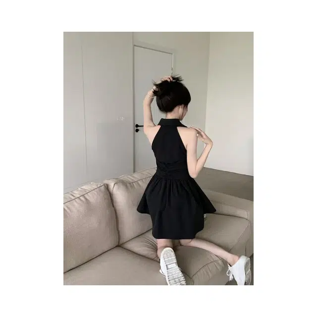 依钗 百搭时尚气质纯色清新无袖连衣裙 女款