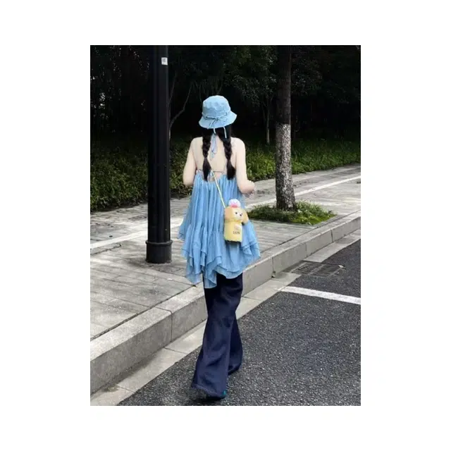 依钗 日系小清新甜美风百搭时尚吊带连衣裙 女款
