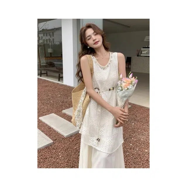 依钗 百搭简约通勤休闲无袖连衣裙 女款
