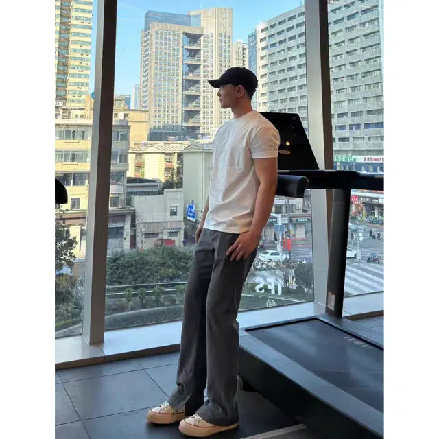 Hypeyourself T