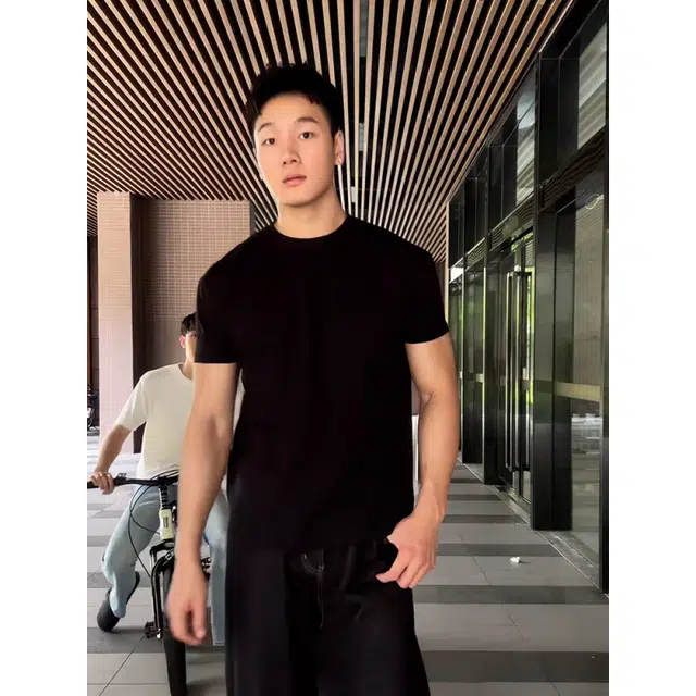Hypeyourself T