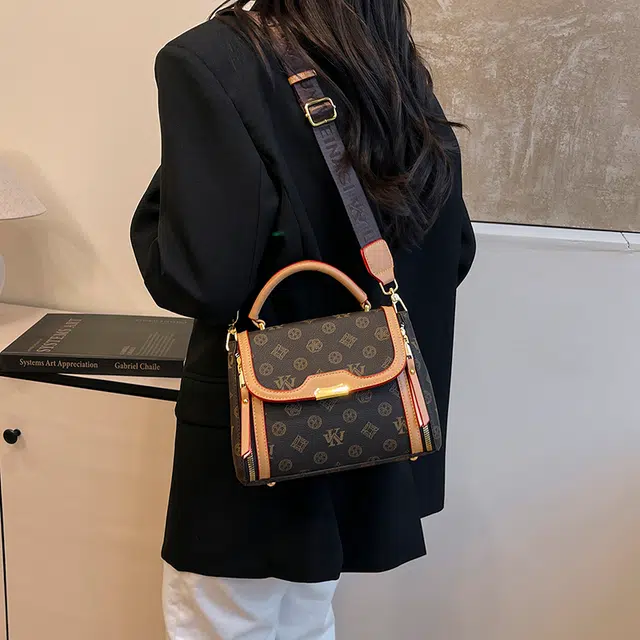 米囹 复古印花 高级感女生手提包 宴会单肩包 棕色