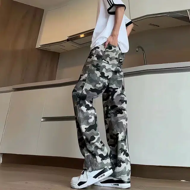 洞洞拐 复古迷彩伐木显瘦显高户外时尚工装百搭美式水洗牛仔裤 男女同款