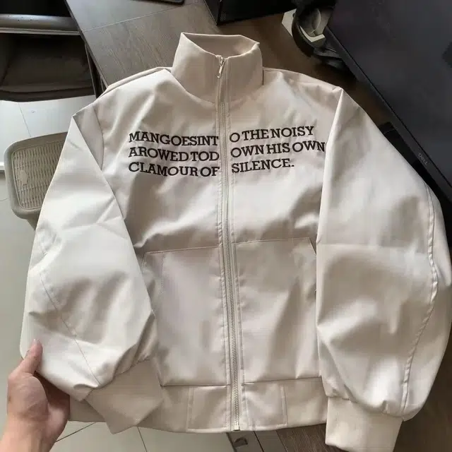 洞洞拐 美式复古字母刺绣飞行薄款小众设计百搭休闲外套夹克 男女同款