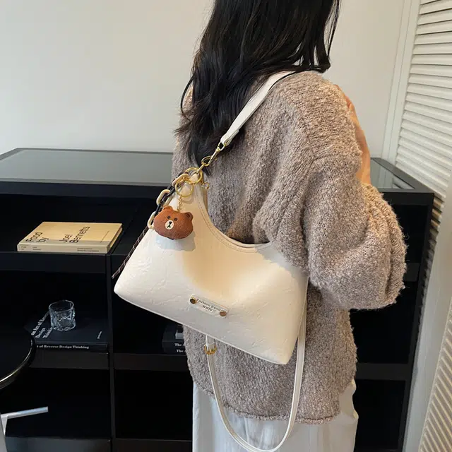 ORANGE BEAN PU