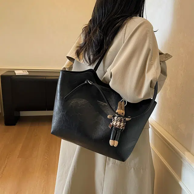 ORANGE BEAN Tote PU