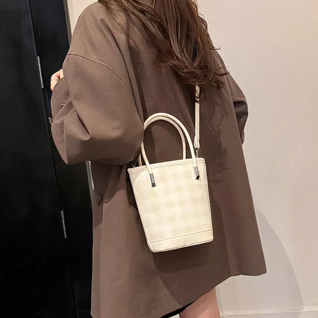 ORANGE BEAN PU