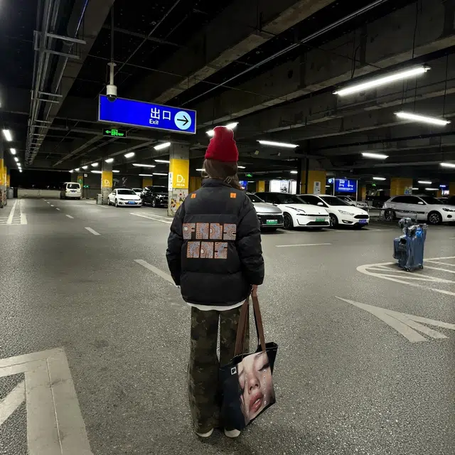 FALIAMS Down Jacketslogo