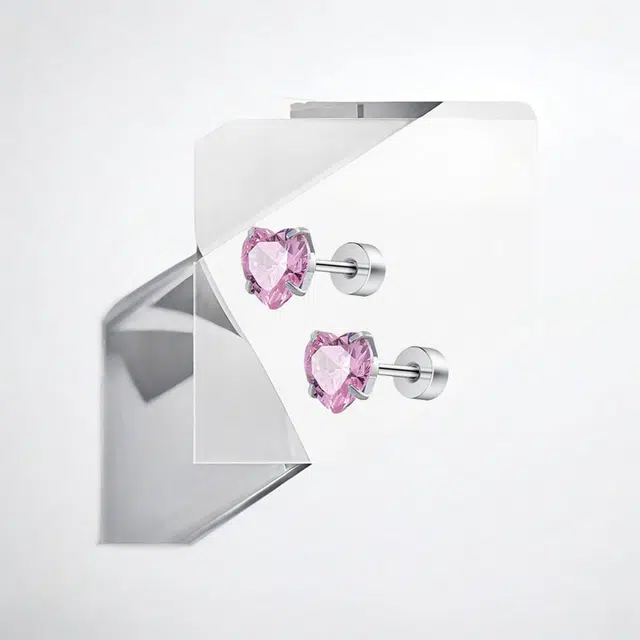 清脆小溪 爆闪爱心华子精致小巧高级感设计潮流时尚百搭个性独特简约低调奢华气质出众日常通勤 钛钢 耳钉 女款