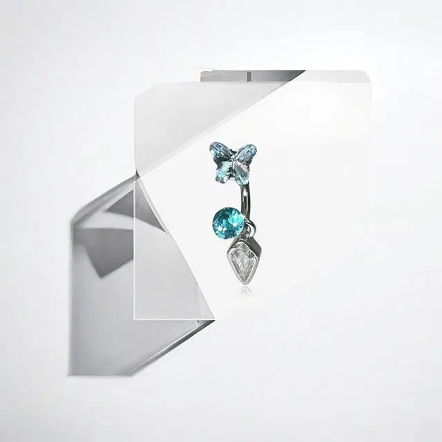 清脆小溪 蝴蝶马蹄环国潮新中式轻奢气质小众精致简约设计小清新爆闪高级感个性百搭#好运 锆石 耳环 女款