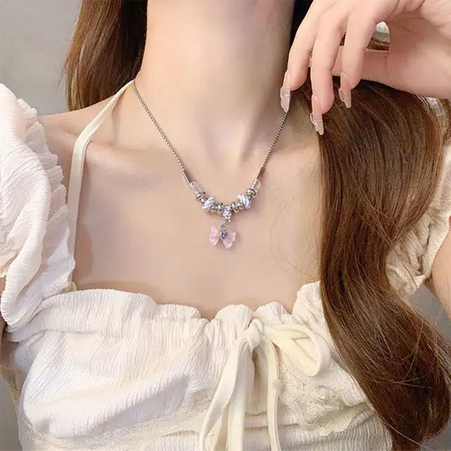 清脆小溪 多巴胺蝴蝶结 甜酷辣妹轻奢小众设计高级感串珠螺纹独特创意个性优雅气质百搭#好运 钛钢 项链 女款