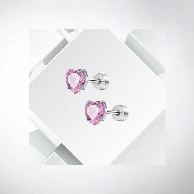 清脆小溪 爆闪爱心华子精致小巧高级感设计潮流时尚百搭个性独特简约低调奢华气质出众日常通勤 钛钢 耳钉 女款