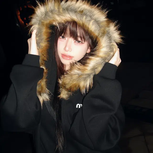TEN MIRO M