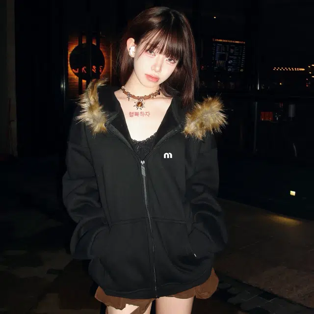 TEN MIRO M