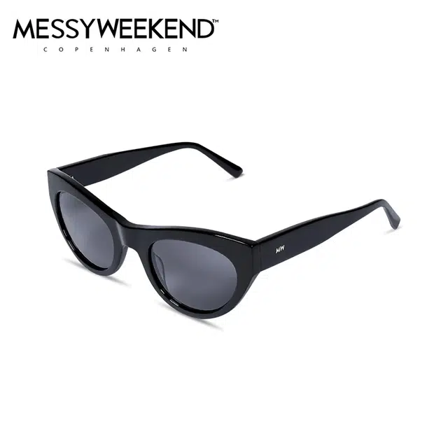 MESSYWEEKEND DONNA