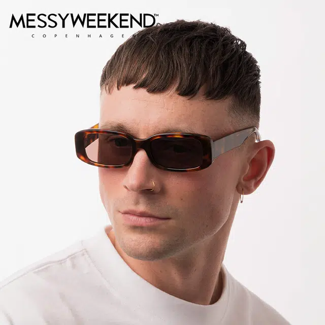 MESSYWEEKEND ROXIE