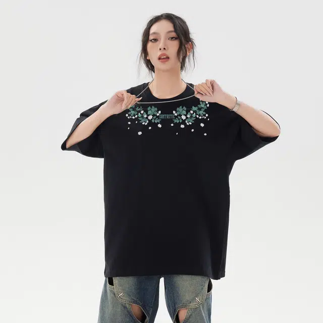 SANTASTIC T