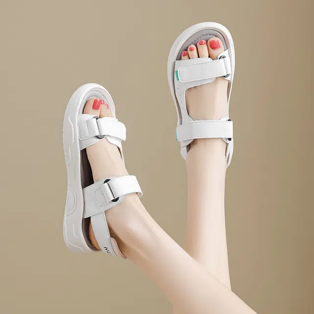 华耐 外穿舒适魔术贴百搭 沙滩凉鞋 女