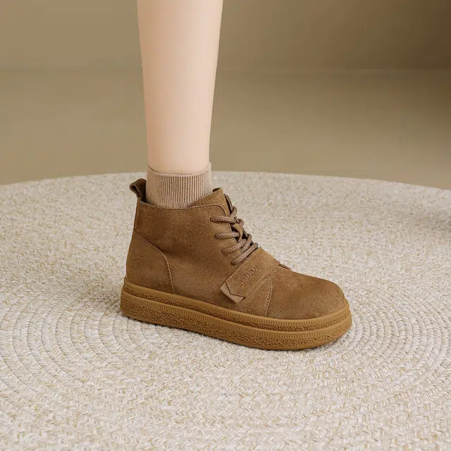 华耐 秋冬季美拉德靴子百搭复古平底短靴 厚底马丁靴 女