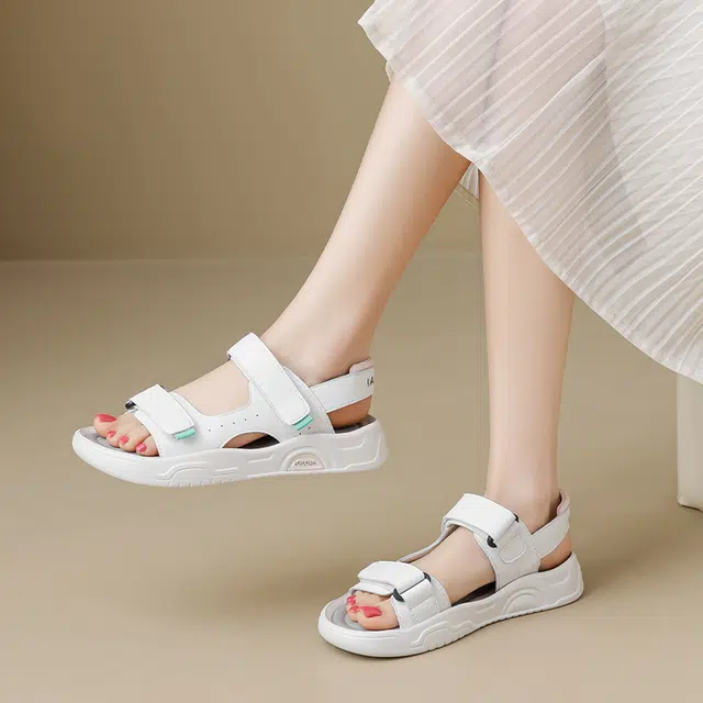 华耐 外穿舒适魔术贴百搭 沙滩凉鞋 女