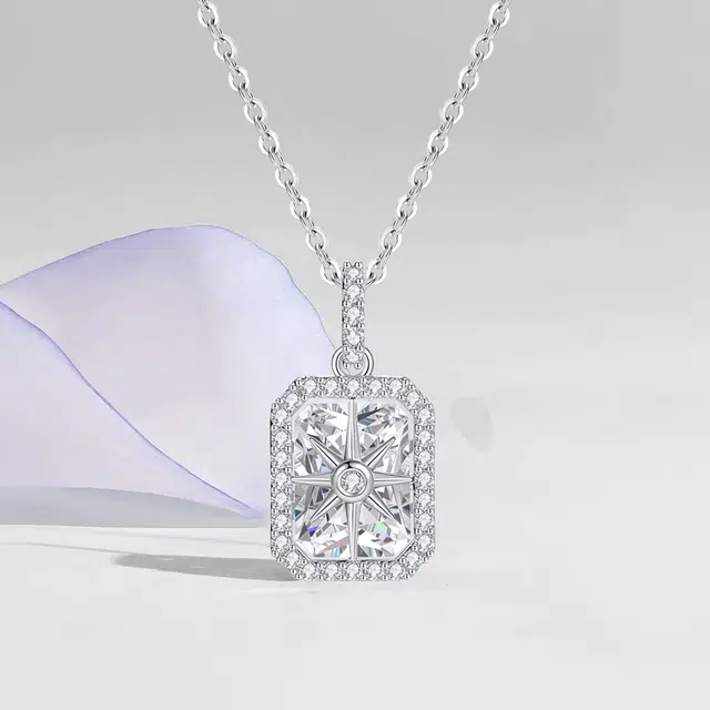 【闪耀星辰】 匆匆那年 六芒星爆闪  轻奢高级感 小众设计 时尚简约高端大气 合金 项链 女款