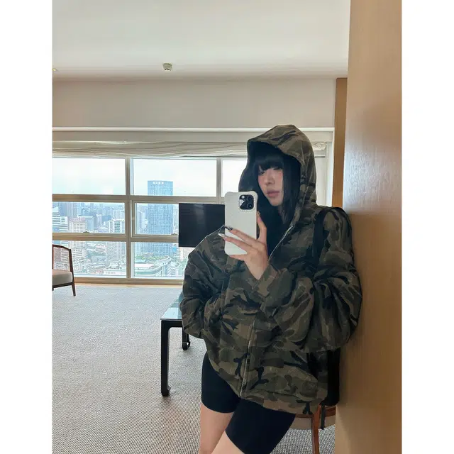 TR ootdhiphop