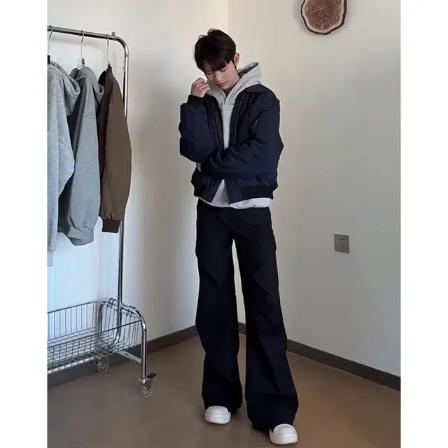 TR ootdvibecleanfit