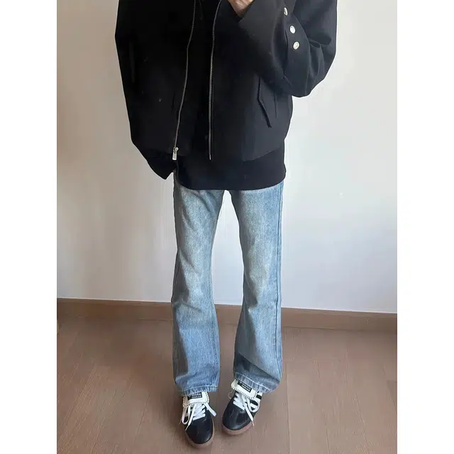 TR ootdvibecleanfit