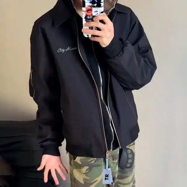 TR