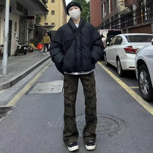 TR