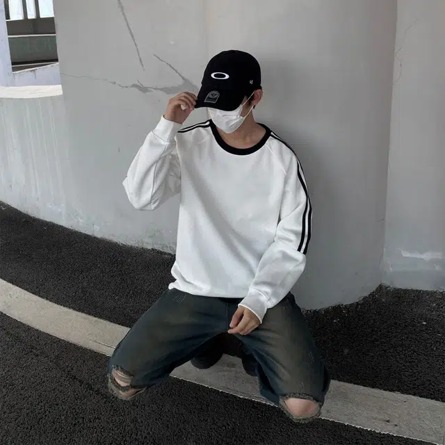 TR