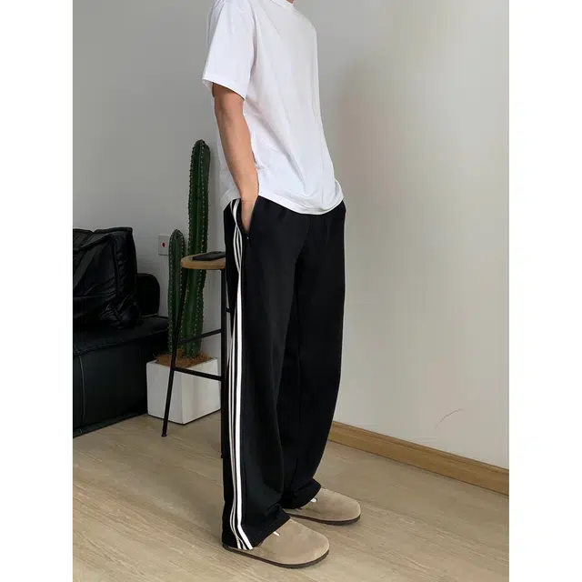TR hiphopcleanfitvibe