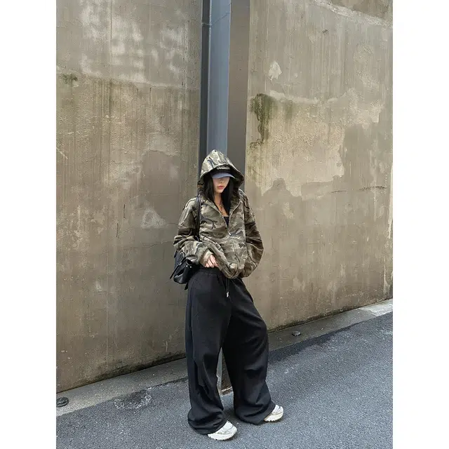 TR ootdhiphop