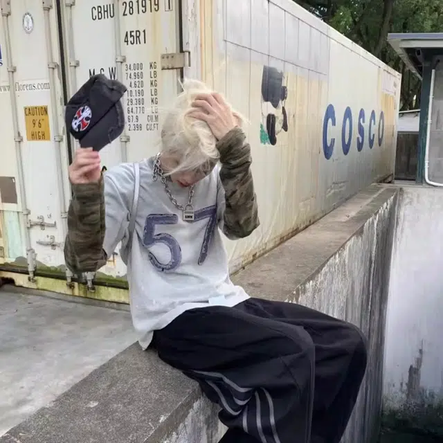 TR